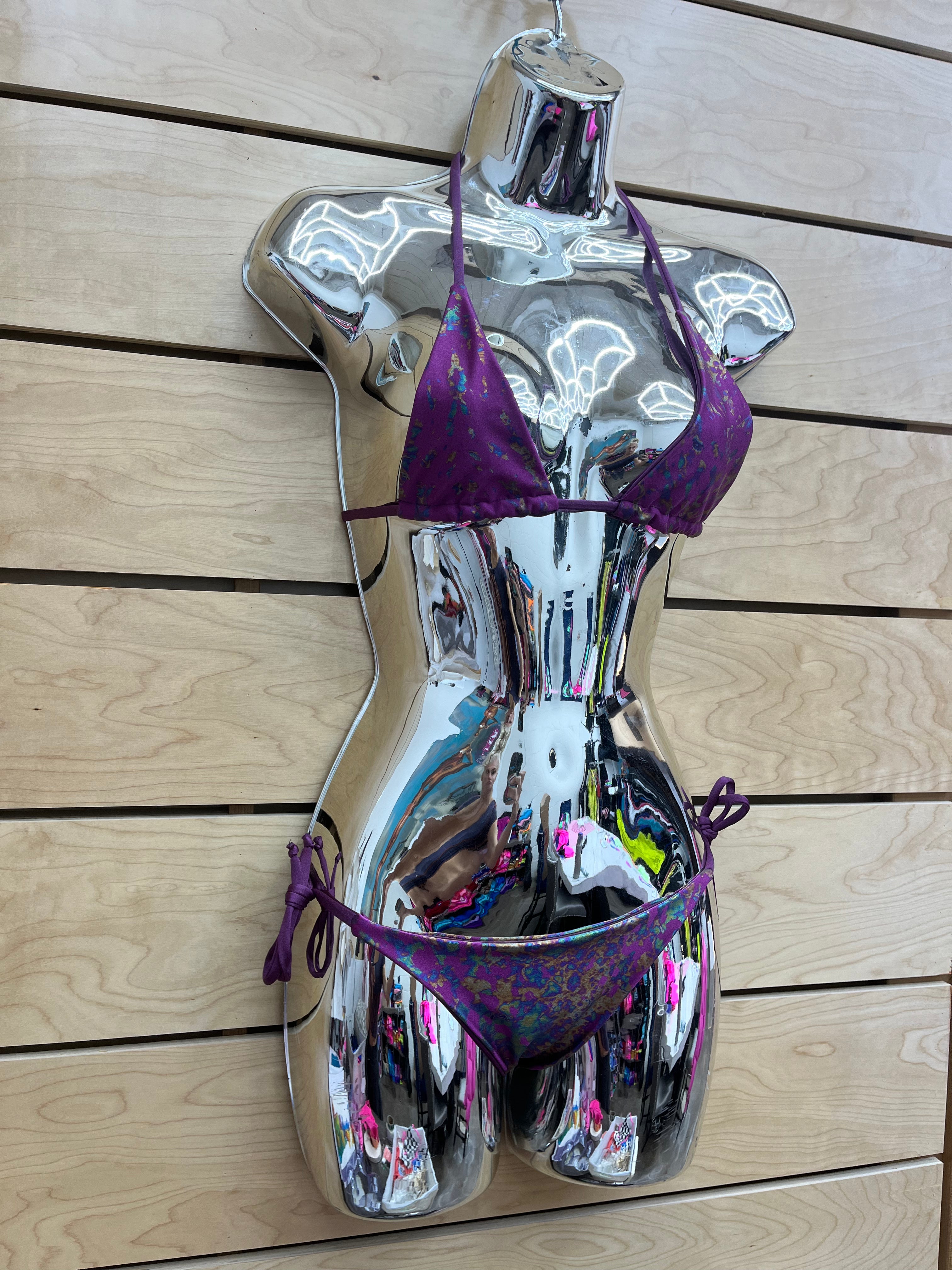 Magenta Oil Spill // Top