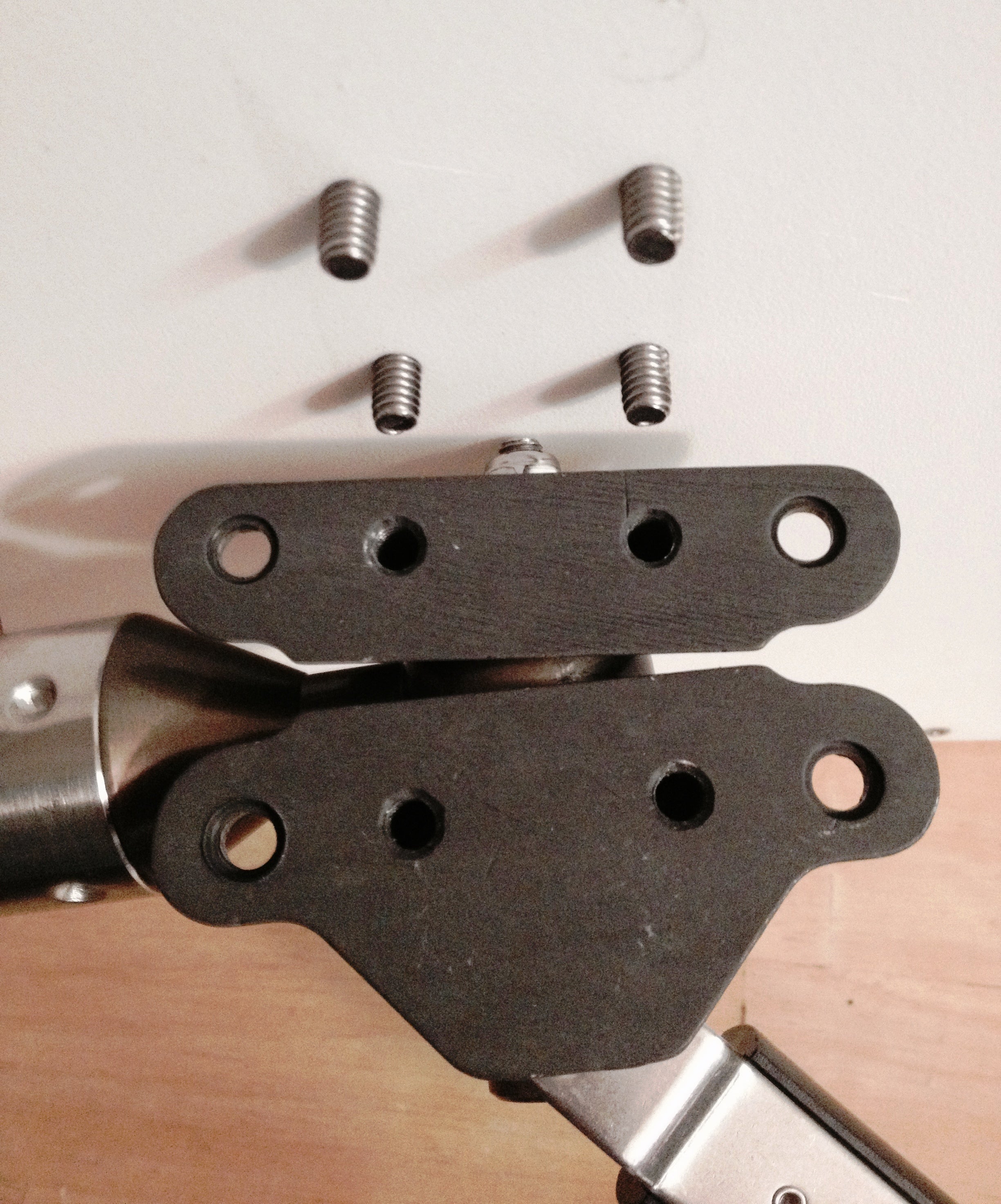 Magma LeveLock All-Angle Adjustable Fish Rod Holder Mount