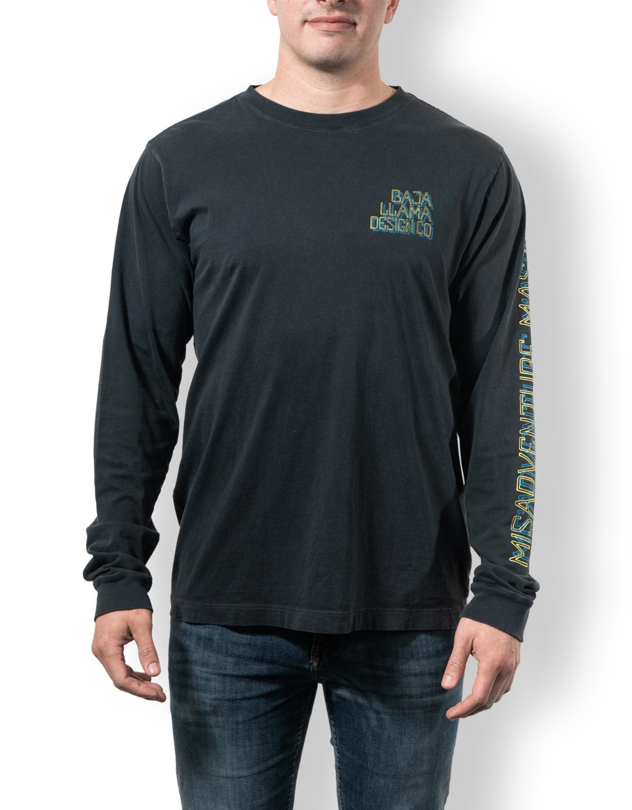 DESIGN CO. LONG SLEEVE TEE