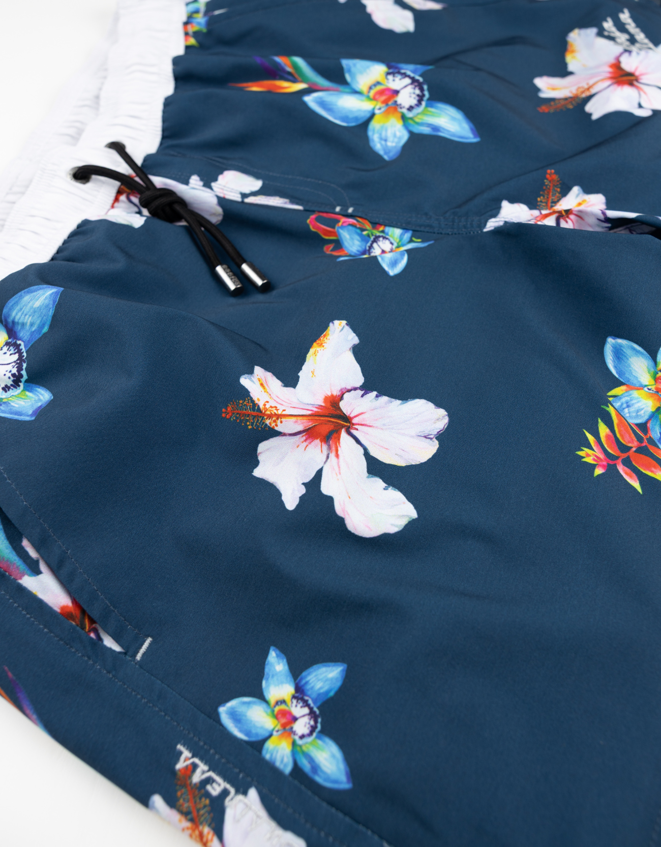 FLOWER POWERS - STRETCH SWIMSUIT