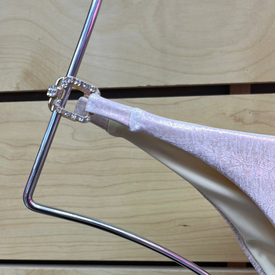 Champagne 🥂 // Bottom