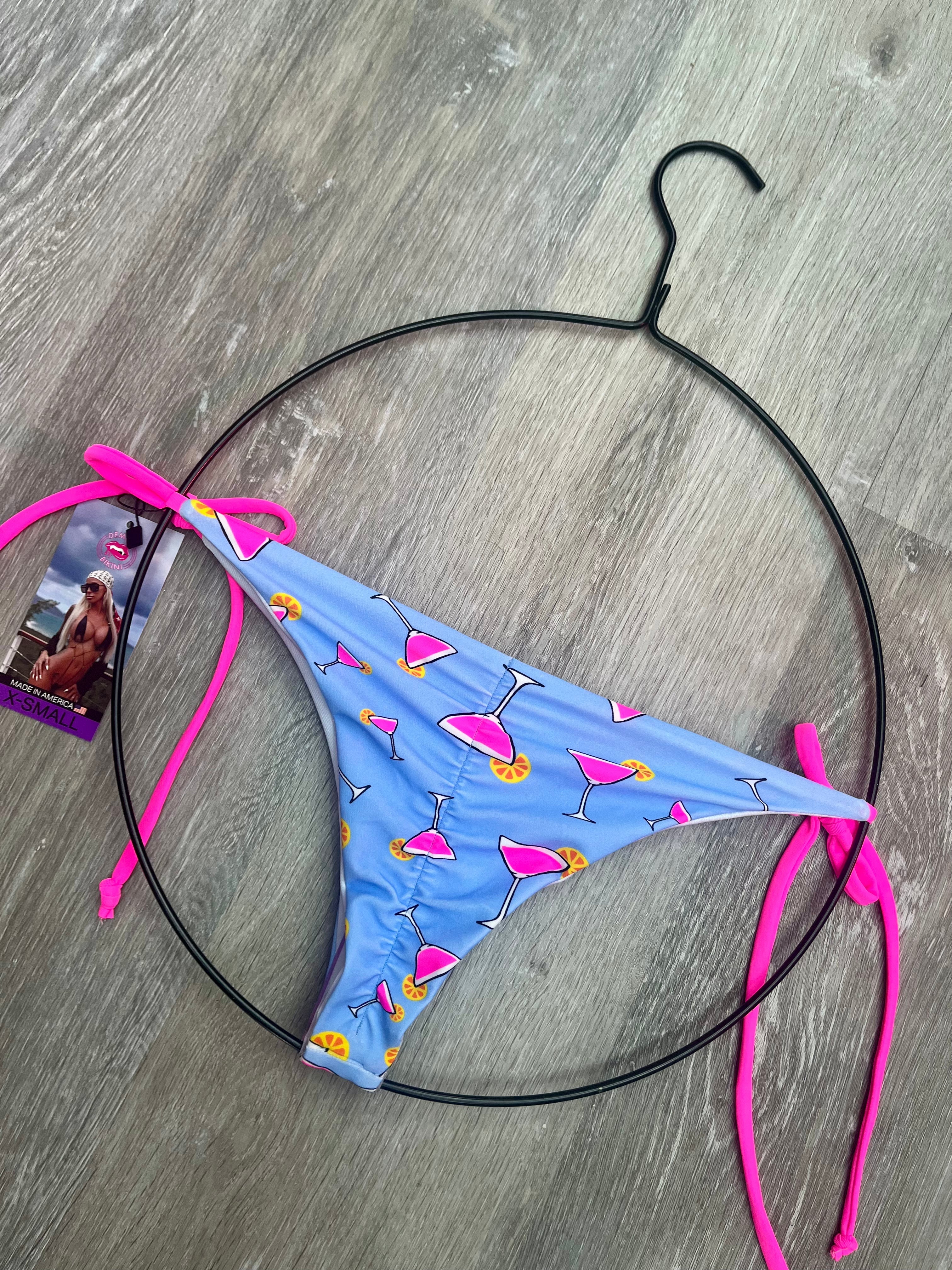 Dirty Martini 🍸// Bottoms