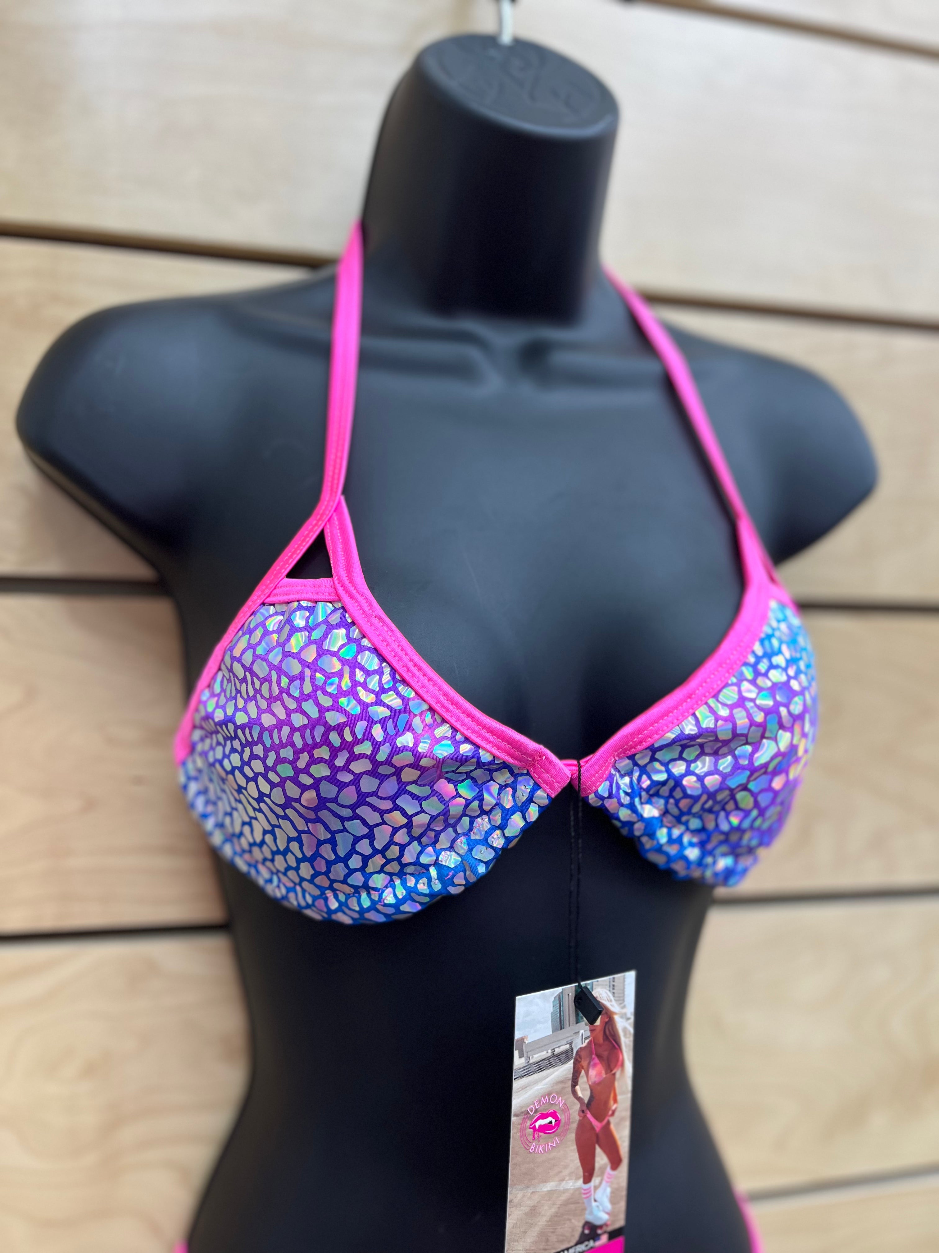 Crushed Candy 🍬 // Top