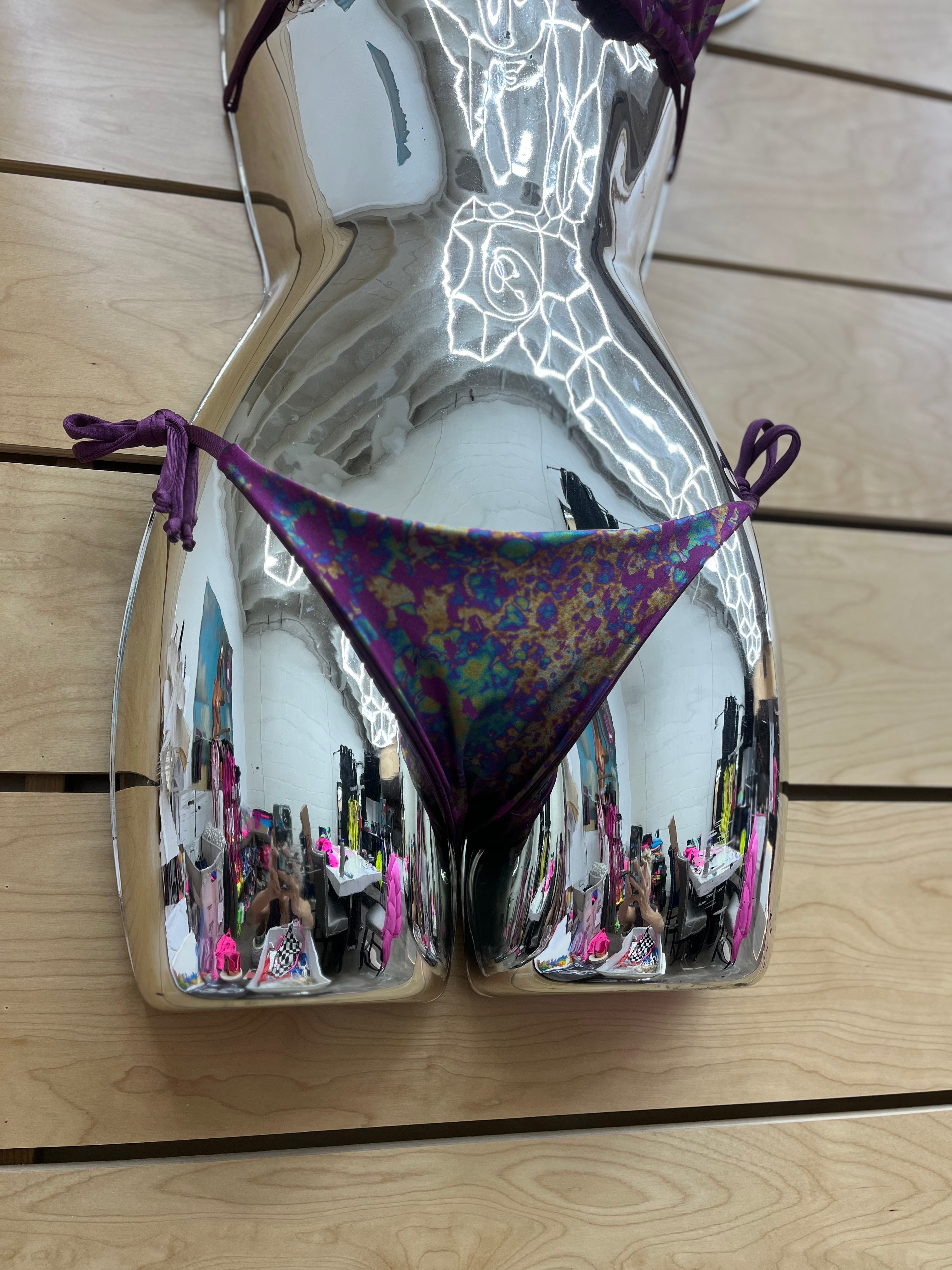 Magenta Oil Spill // Bottom