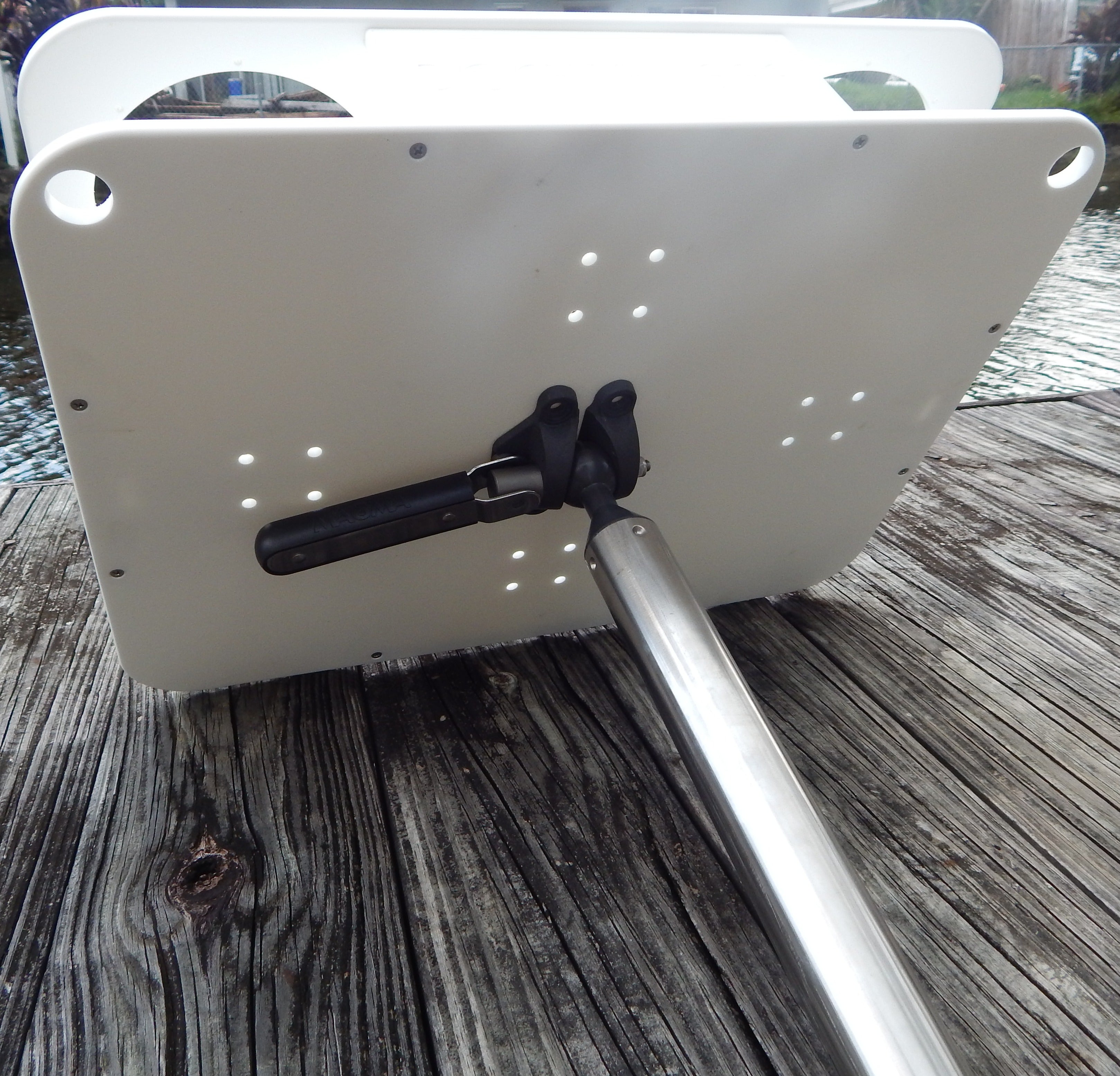 Magma LeveLock All-Angle Adjustable Fish Rod Holder Mount