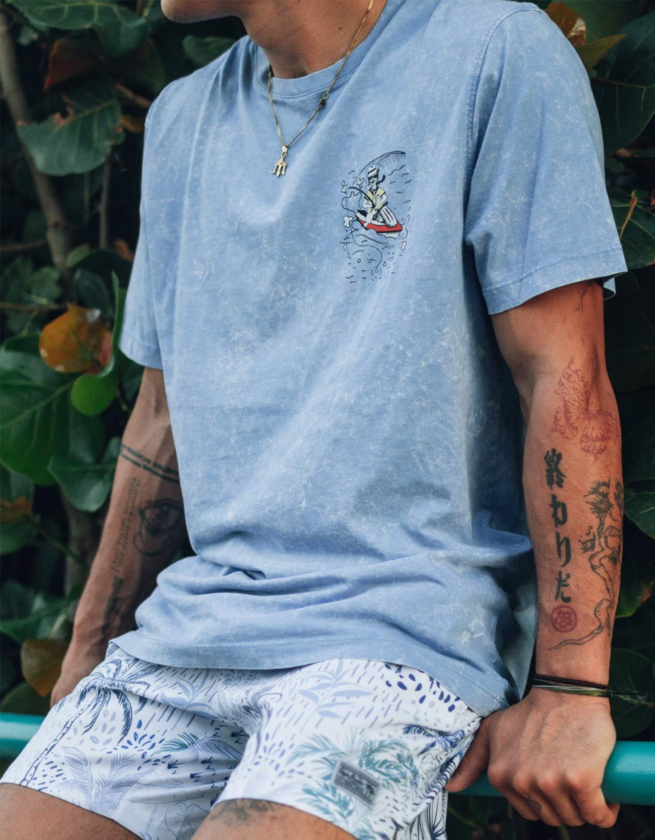 WHITE LOBSTER - ACID WASH PRIMO GRAPHIC TEE