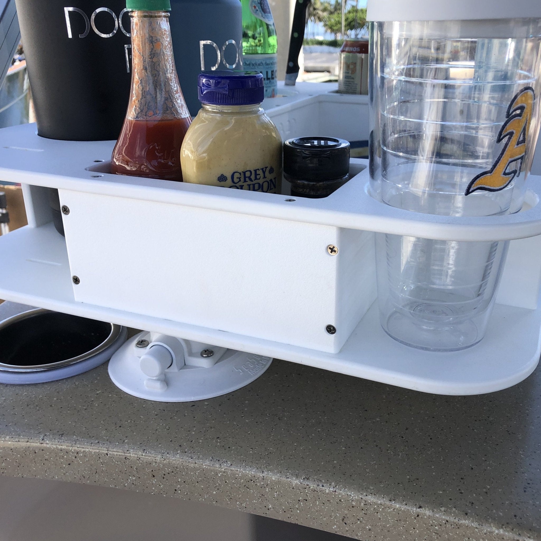 Docktail Butler Boat Table with 2 SeaSucker Vacuum Mounts - Perfect for Smooth Flat Surface Locations