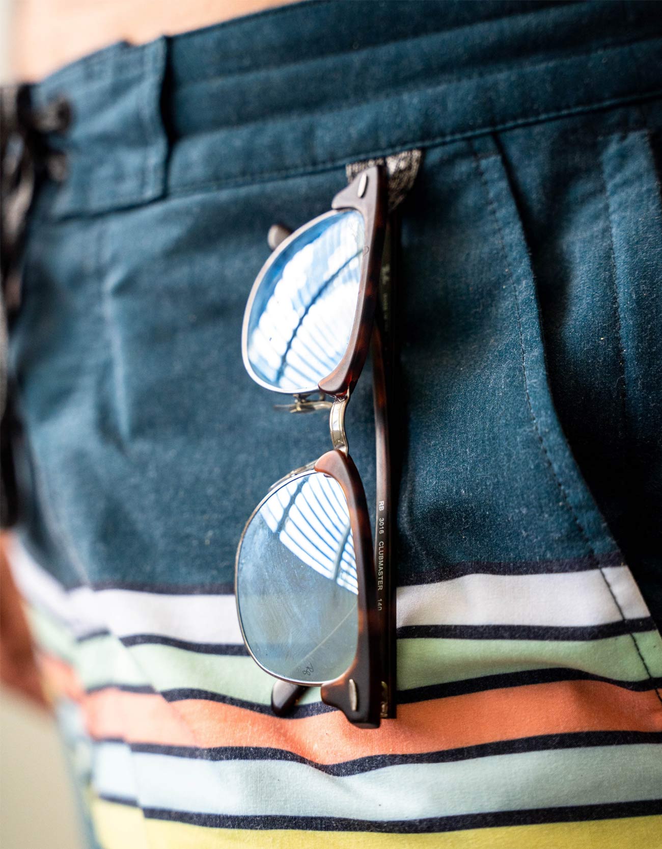 STRIPED THIEVES - SHIPWRECKS 18" BOARDSHORTS