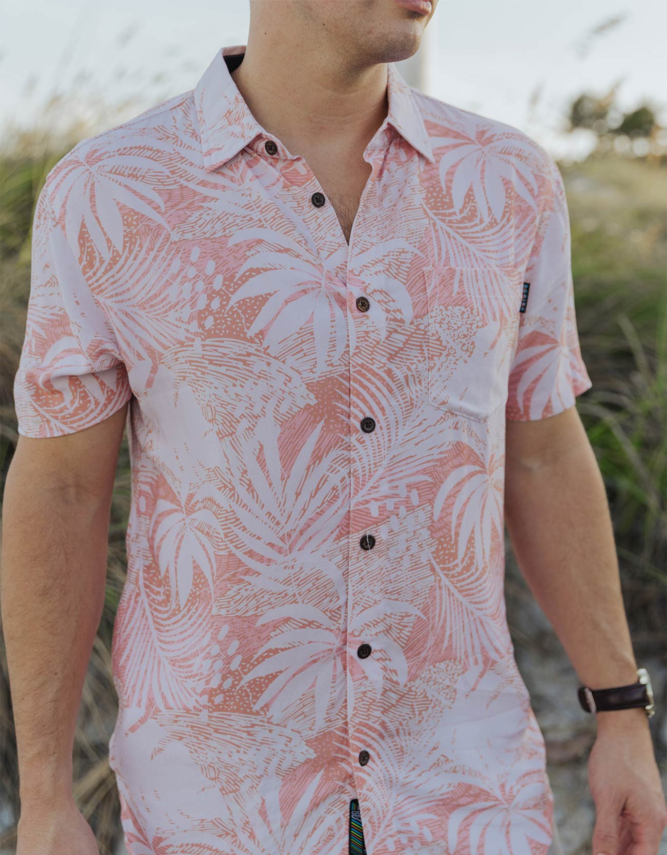 PEACHY PALMS - NIGHTHAWK™ BUTTON UP